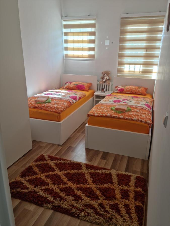Apartman Meka SJJ Extérieur photo